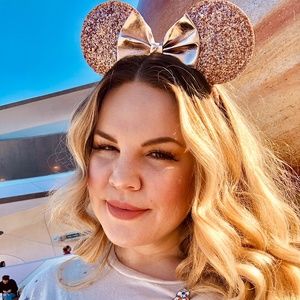 Meet your Posher, Shelby